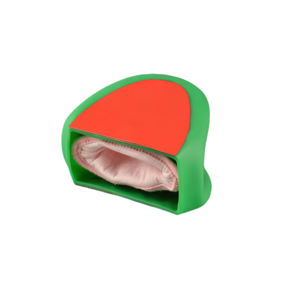 Comfortable Hand Slot For Smooth Puppet Operation