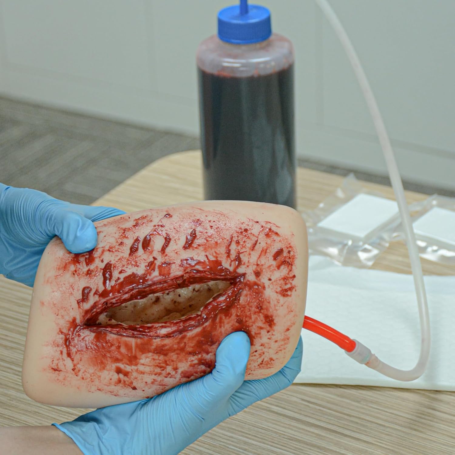 Realistic Thigh Laceration Wound Simulation Detail
