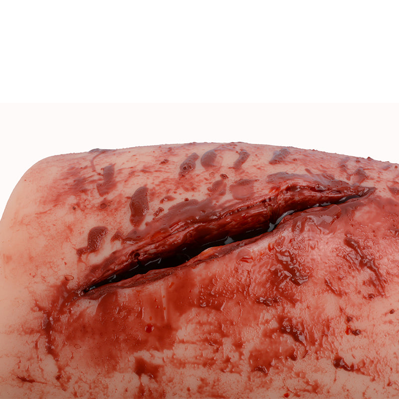 Silicone Wound Simulator with Bleeding Function